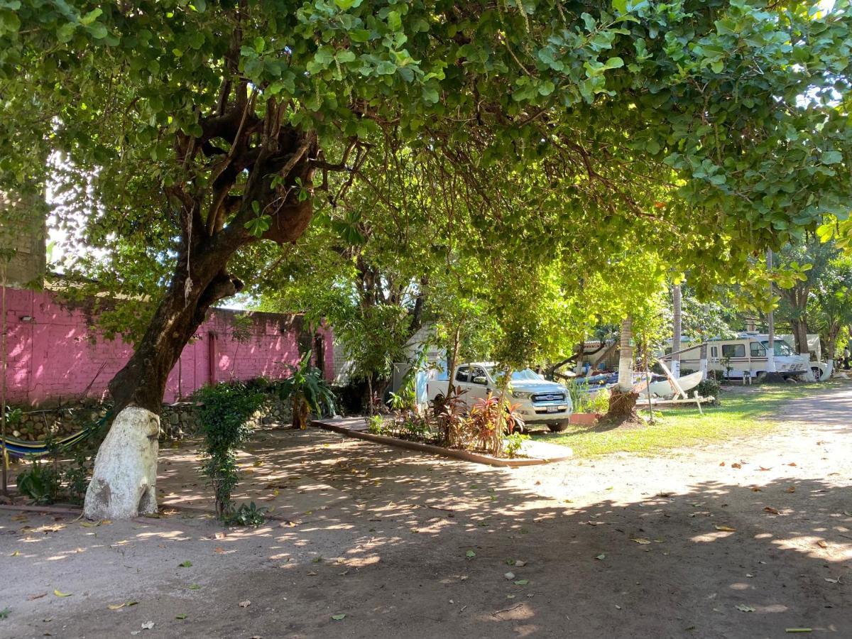 Hotel Delias Trailer Park Rincón de Guayabitos Exteriér fotografie